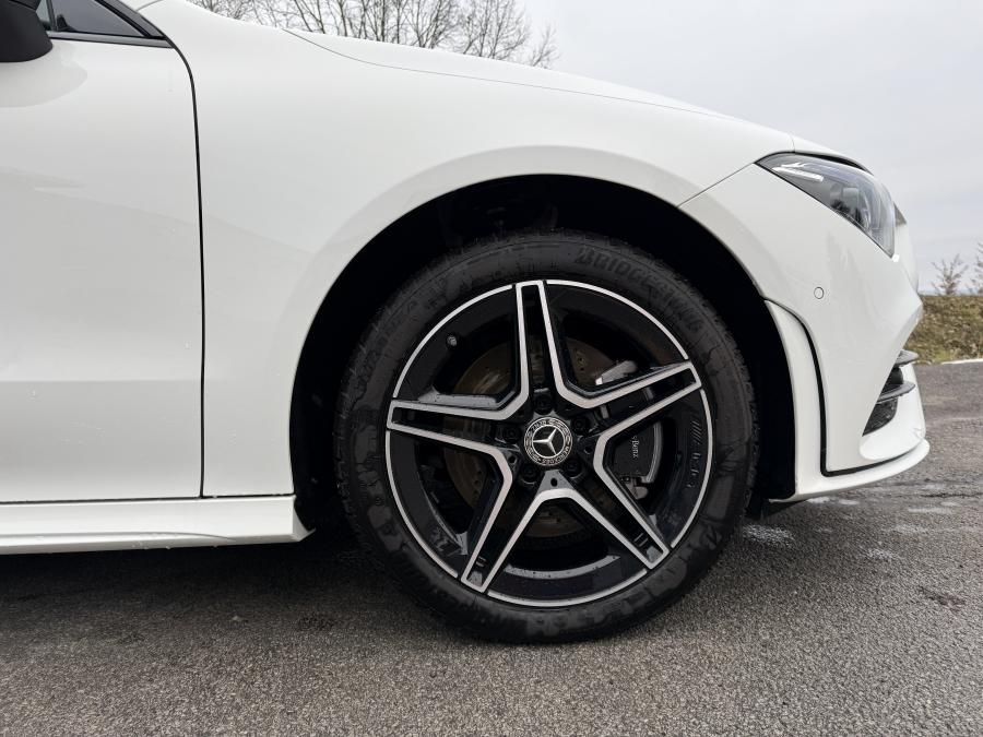 Mercedes-Benz CLA 250 E KUPE Mercedes-Benz CLA 250 E KUPE