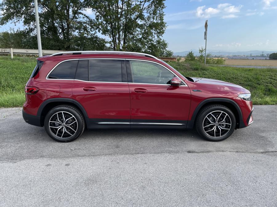 Mercedes-Benz EQB 300 4MATIC Mercedes-Benz EQB 300 4MATIC