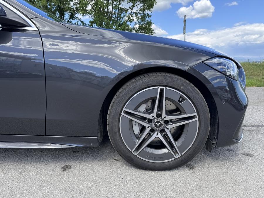 Mercedes-Benz C 220 D 4MATIC Mercedes-Benz C 220 D 4MATIC