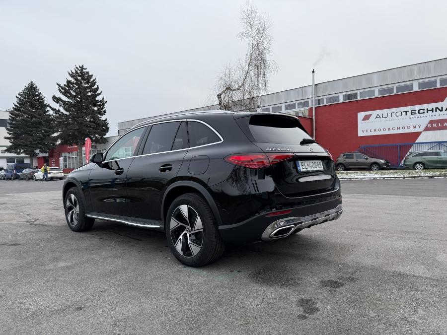 Mercedes-Benz GLC 300 DE 4MATIC Mercedes-Benz GLC 300 DE 4MATIC