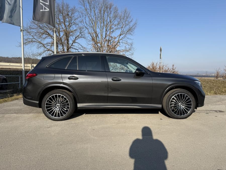 Mercedes-Benz GLC 300 DE 4MATIC Mercedes-Benz GLC 300 DE 4MATIC