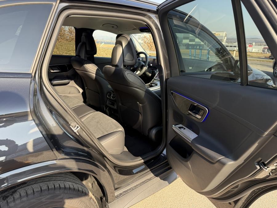 Mercedes-Benz GLC 300 DE 4MATIC Mercedes-Benz GLC 300 DE 4MATIC