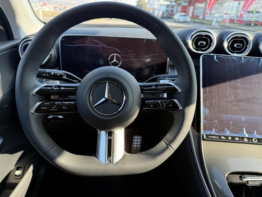 Mercedes-Benz GLC 300 DE 4MATIC Mercedes-Benz GLC 300 DE 4MATIC