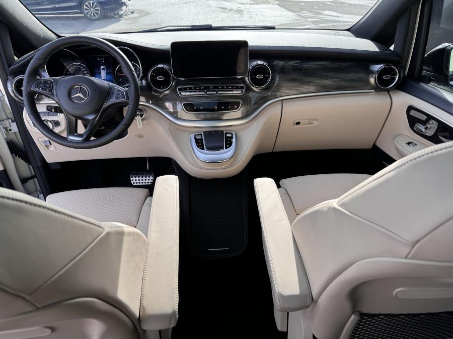 Mercedes-Benz TRIEDA V 300 D LONG Mercedes-Benz TRIEDA V 300 D LONG
