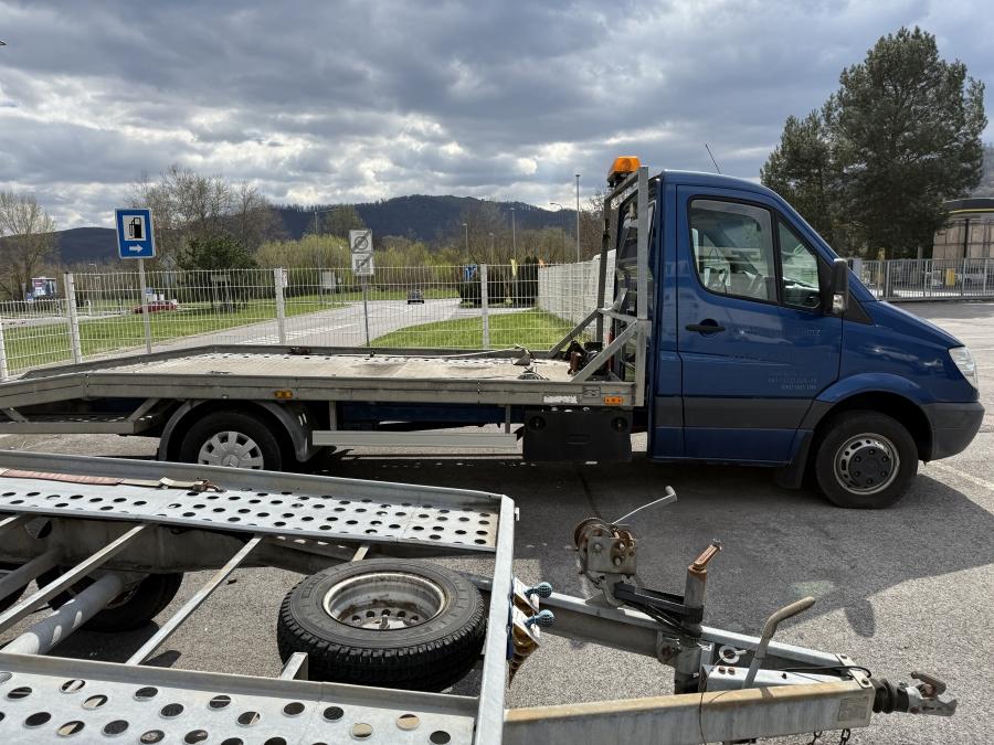 Mercedes-Benz SPRINTER 518 Mercedes-Benz SPRINTER 518