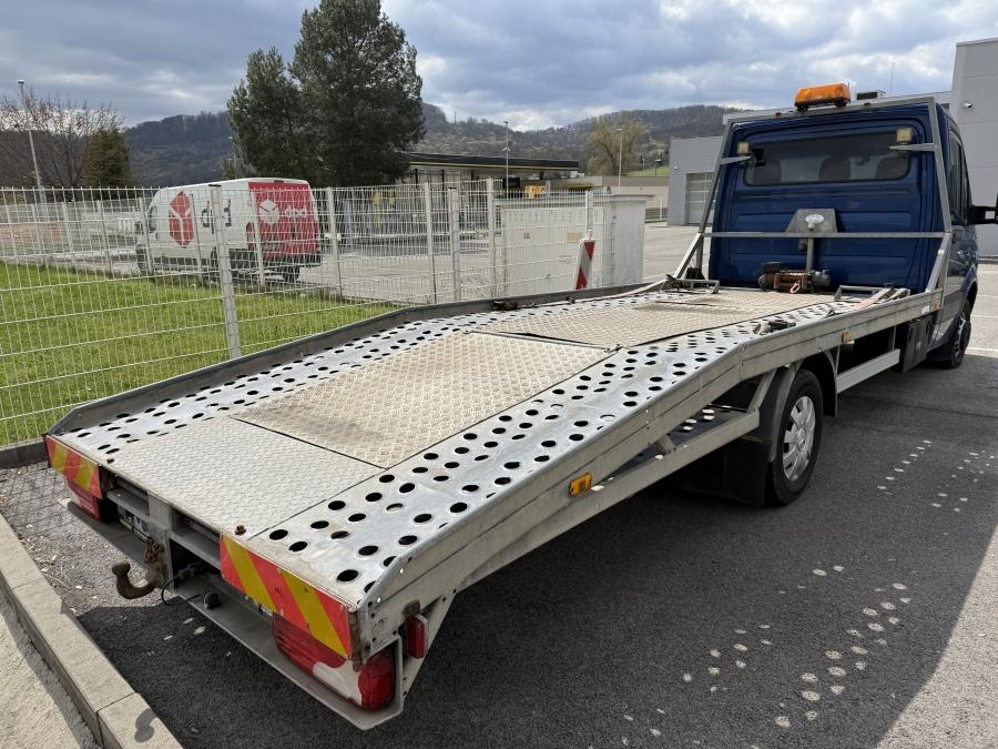 Mercedes-Benz SPRINTER 518 Mercedes-Benz SPRINTER 518