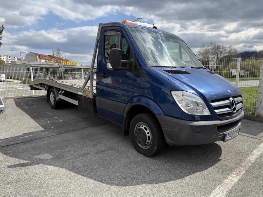 Mercedes-Benz SPRINTER 518 Mercedes-Benz SPRINTER 518